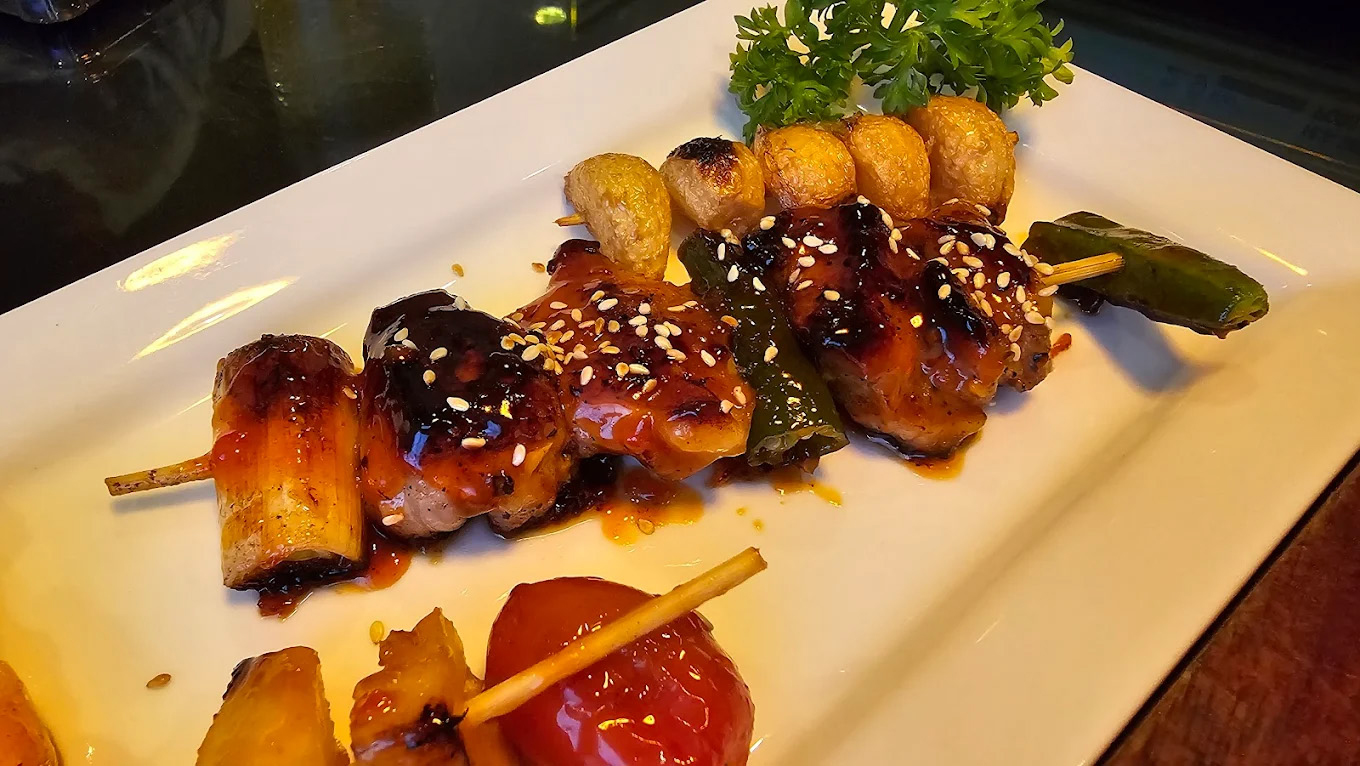 Carefully selected seasonal courses to enjoy with all five senses <20 dishes in total>
